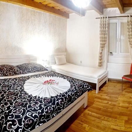 Apartman Erika - Bešeňová Eksteriør bilde