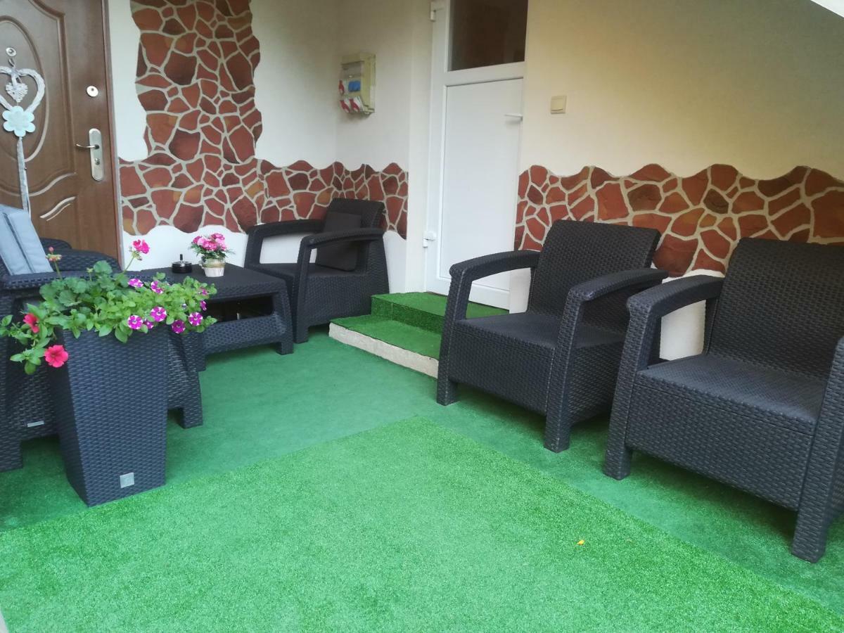 Apartman Erika - Bešeňová Eksteriør bilde
